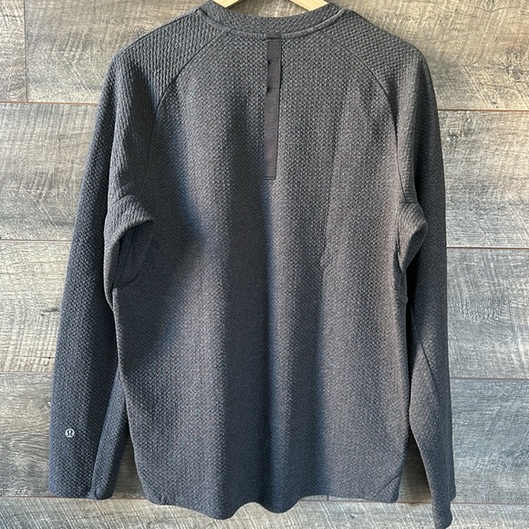Lululemon At Ease Crew in Heathered Black Medium - Picture 7 of 9
